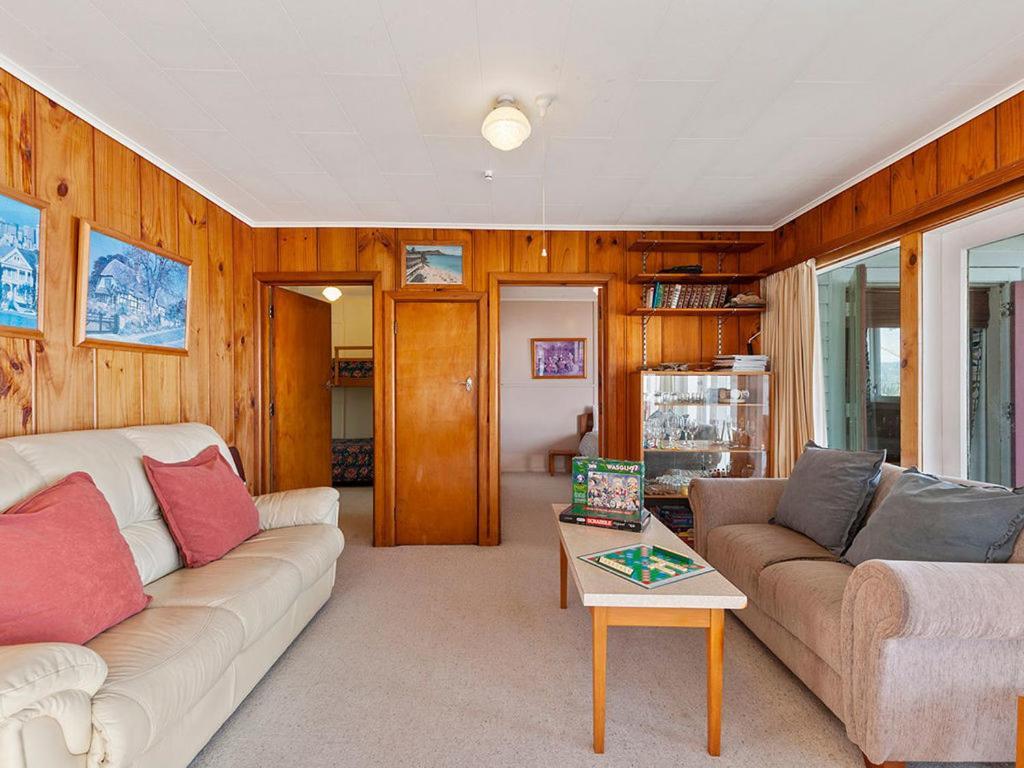 Lake Edge Cottage - Waitahanui Holiday Home Eksteriør billede